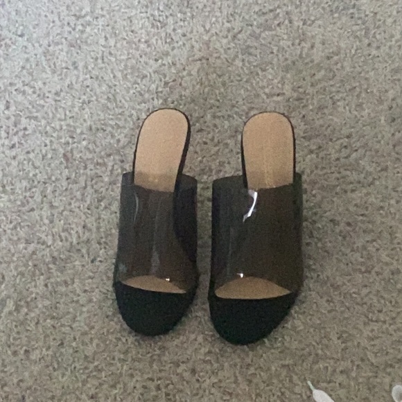 ⭐️Wedge Heeled Jelly Mules Black Clear 8 (fits like a 7) NWOT - Picture 6 of 6